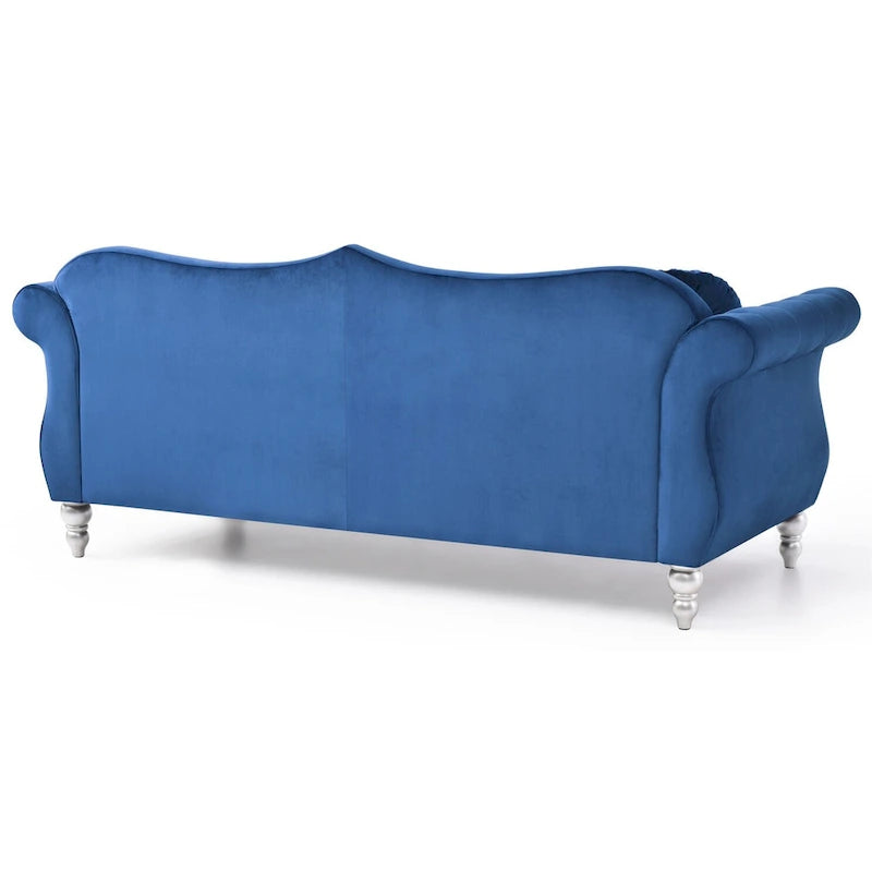 Chesterfield-Sofa in Grün aus Samt für 3 Personen, Knopfheftung, geschwungene Armlehnen, Nagelkopfbesatz, 2 Kissen